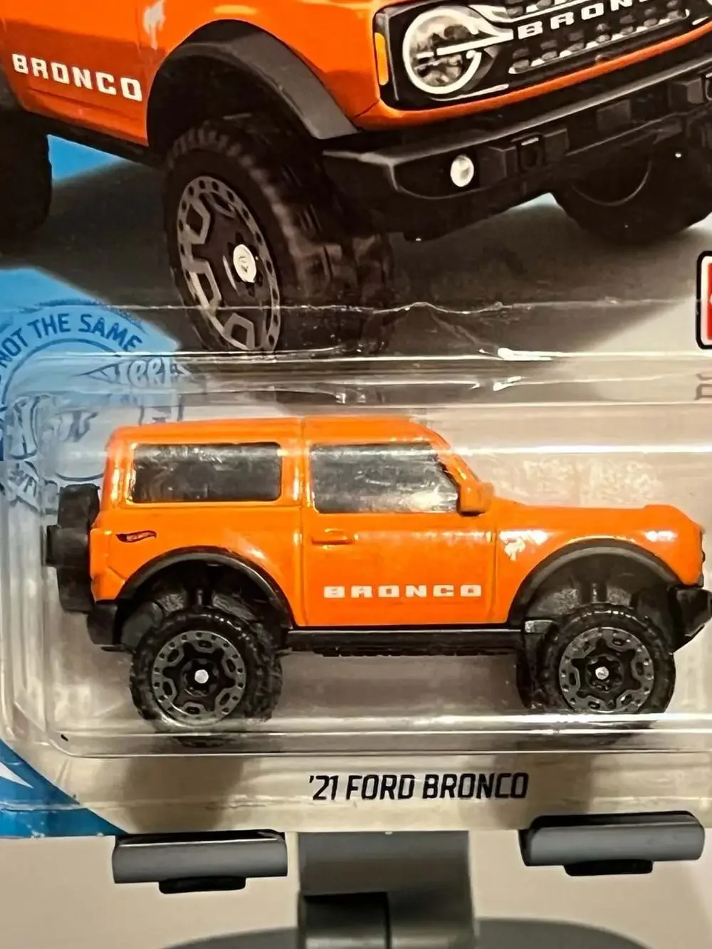 💥Hot Wheels '21 Ford Bronco Orange Then and Now 3/10 Diecast Car